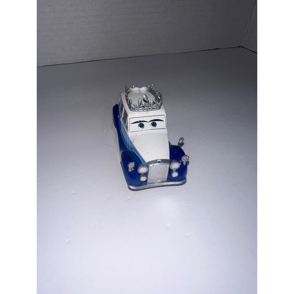 Disney Pixar Cars 2 Queen Elizabeth II Die-Cast Toy Car Blue White Crown